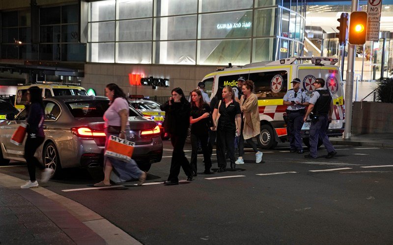 4 13 sydney mall stabbing Police in Australia identify the Sydney stabbing attacker who killed 6 people