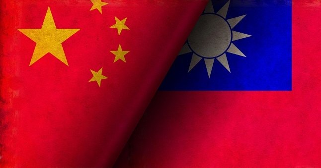 china_and_taiwan flags